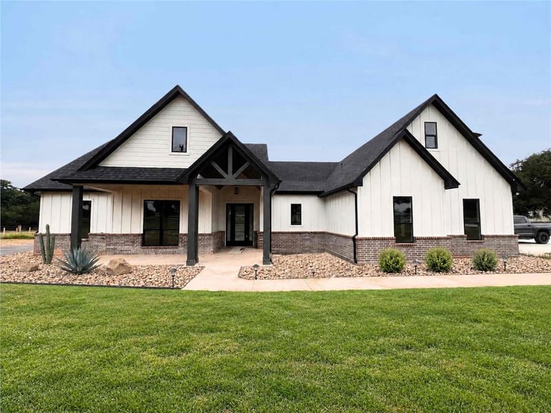 121 Cartwright Road, Weatherford TX 76087