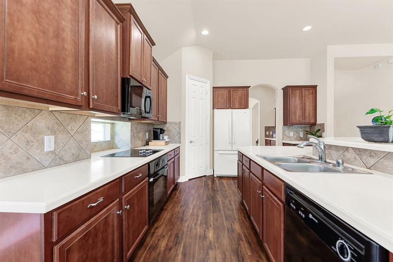 5724 New Castle Drive, Richardson TX 75082 - Photo 5