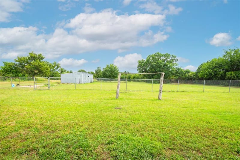 228 Brown Creek Road, Weatherford TX 76085 - Photo 14