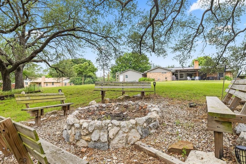 410 De La Cruz Street, Weatherford TX 76085 - Photo 40