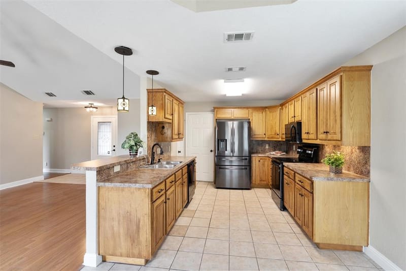 125 Meadow Heath Drive, Gun Barrel City TX 75156 - Photo 8