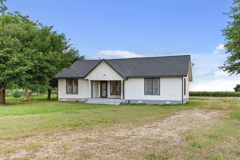 300 Grellhesl, West TX 76691 - Photo 3