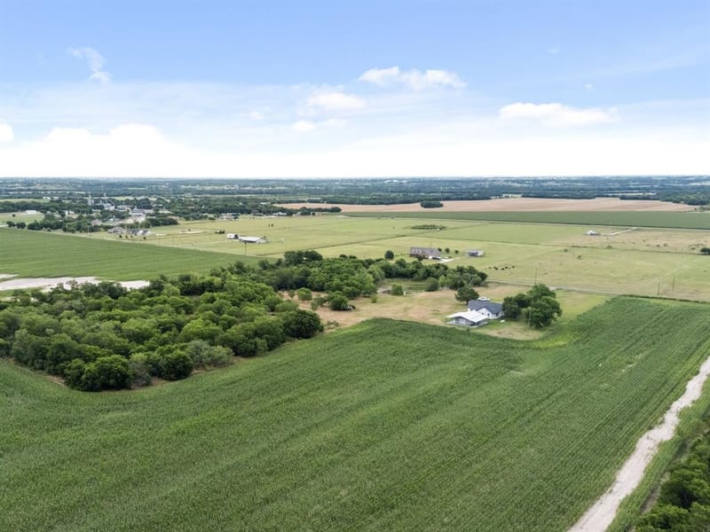 300 Grellhesl, West TX 76691 - Photo 34