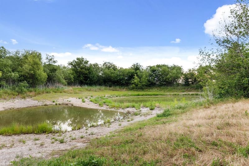 300 Grellhesl, West TX 76691 - Photo 31