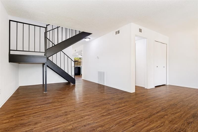 3110 Roundtree Lane, Garland TX 75044 - Photo 4