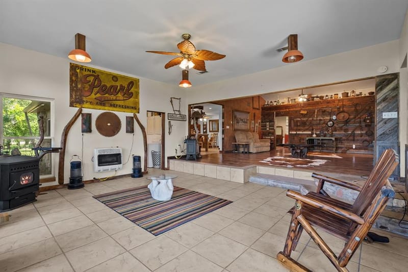 1300 Finney Drive, Weatherford TX 76085 - Photo 3