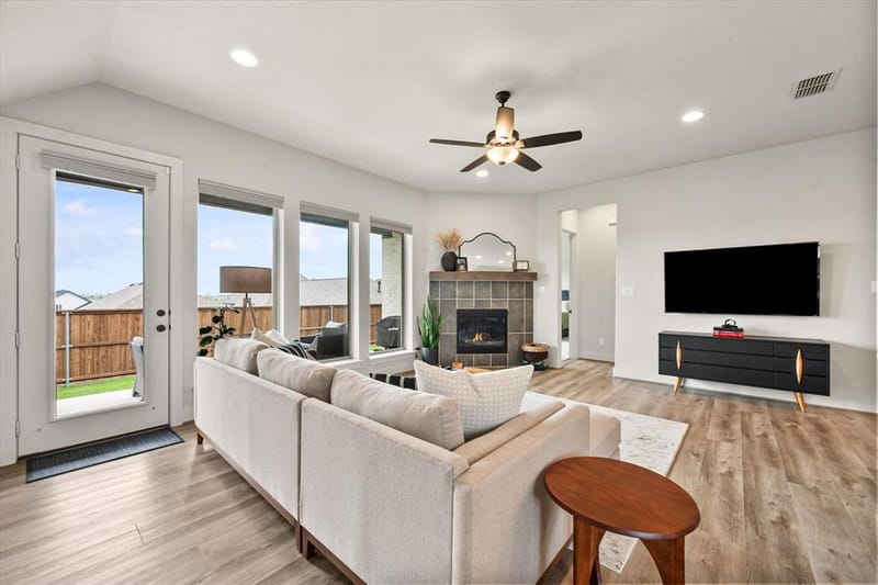 121 Tierra Blanca Lane, Rhome TX 76078 - Photo 24