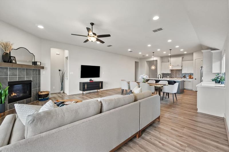 121 Tierra Blanca Lane, Rhome TX 76078 - Photo 25