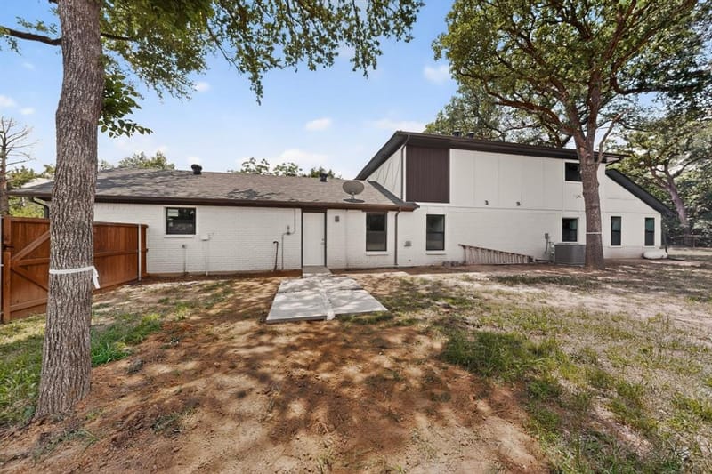 150 S Woodland Trail, Double Oak TX 75077 - Photo 34