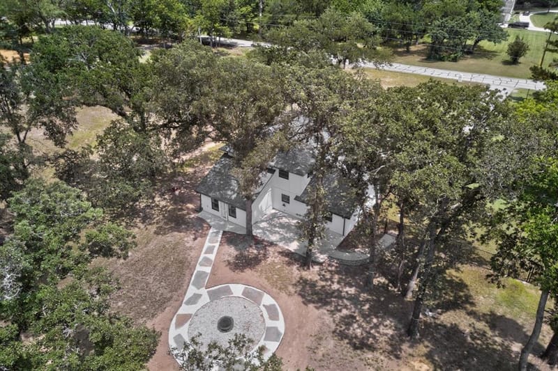 150 S Woodland Trail, Double Oak TX 75077 - Photo 37