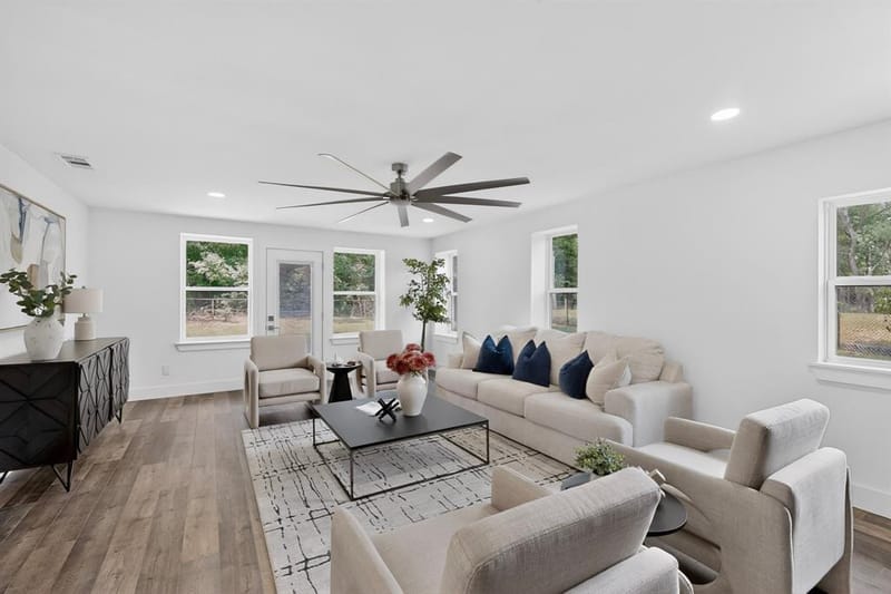 150 S Woodland Trail, Double Oak TX 75077 - Photo 8