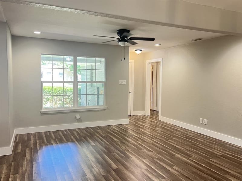 302 Glen Oaks Road, Bonham TX 75418 - Photo 2
