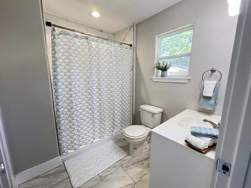 302 Glen Oaks Road, Bonham TX 75418 - Photo 11