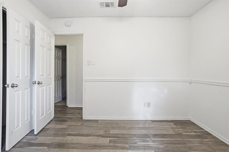 5717 Cedar Ridge Drive, Arlington TX 76017 - Photo 17