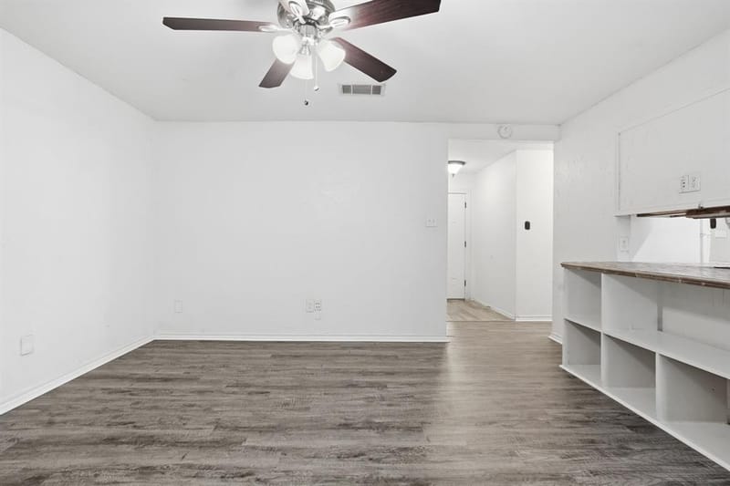 5717 Cedar Ridge Drive, Arlington TX 76017 - Photo 11
