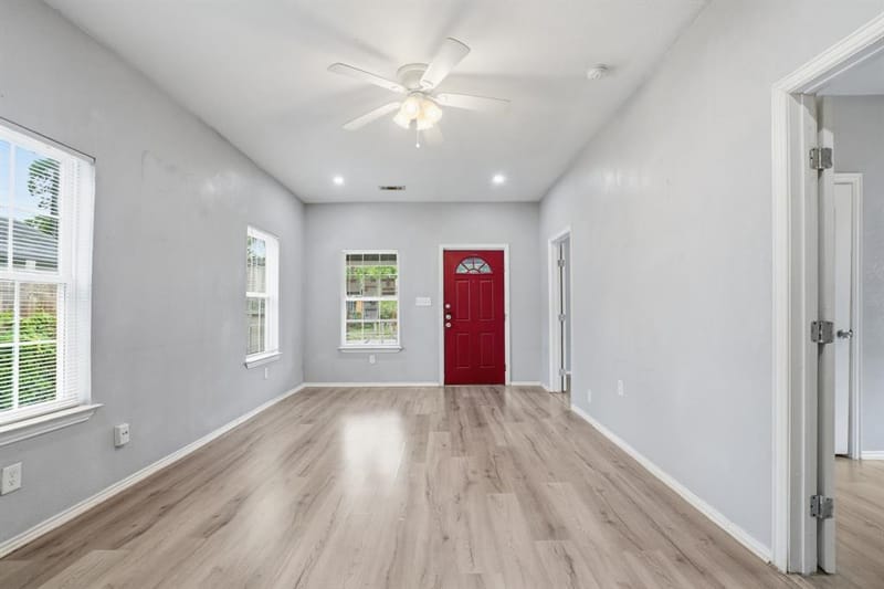 3516 Hamilton Avenue, Dallas TX 75210 - Photo 10
