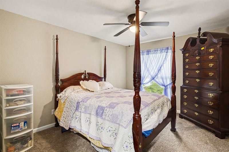 1908 Thousand Oaks Drive, Burleson TX 76028 - Photo 17