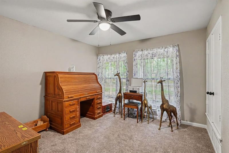 1908 Thousand Oaks Drive, Burleson TX 76028 - Photo 20
