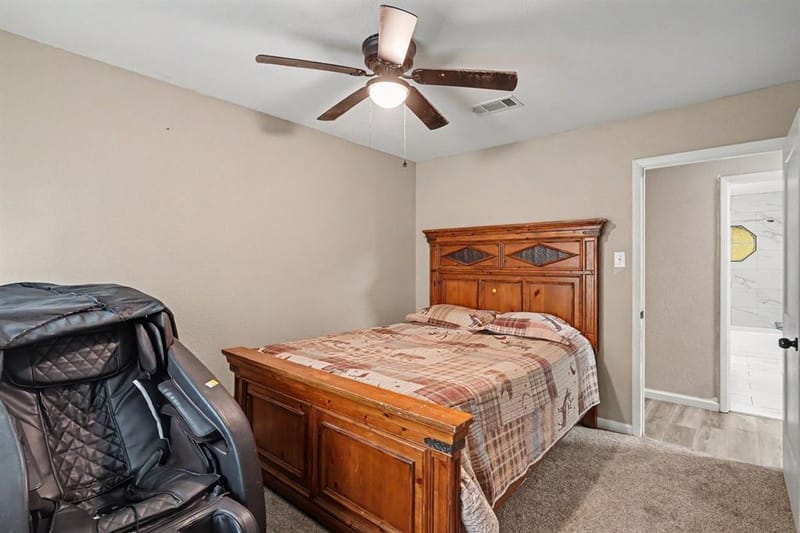 1908 Thousand Oaks Drive, Burleson TX 76028 - Photo 18