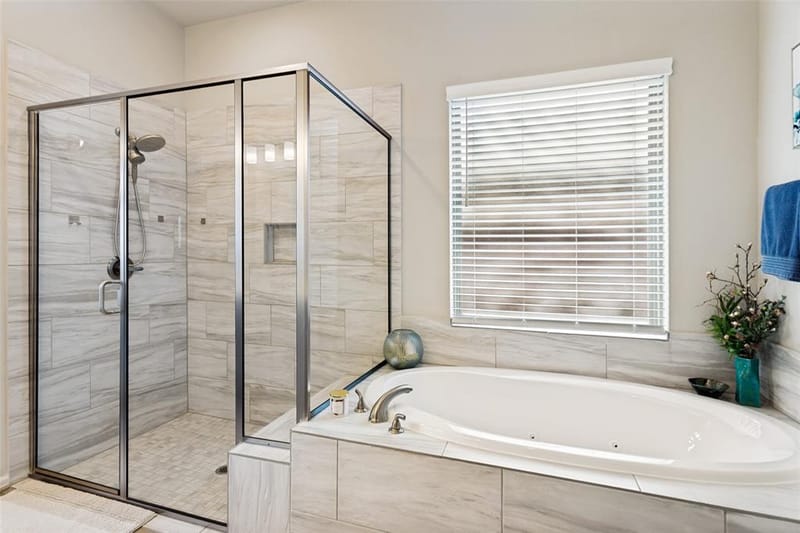 10517 Oates Branch Lane, Fort Worth TX 76126 - Photo 15
