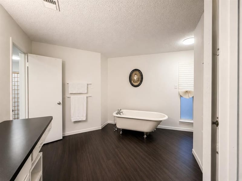 705 10th Street NW, Mineral Wells TX 76067 - Photo 22