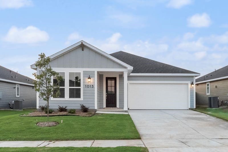 1013 Canoe Way, Crowley TX 76036 - Photo 31