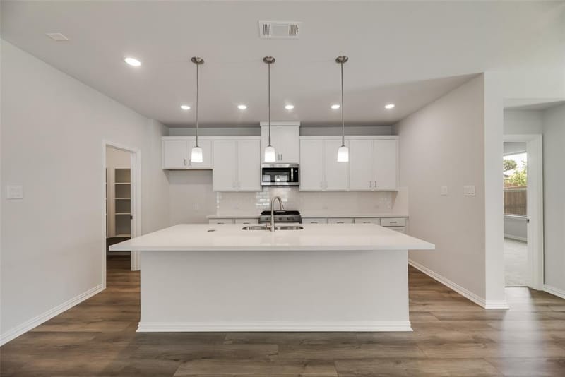 513 Marcus Lane, Crowley TX 76036 - Photo 2