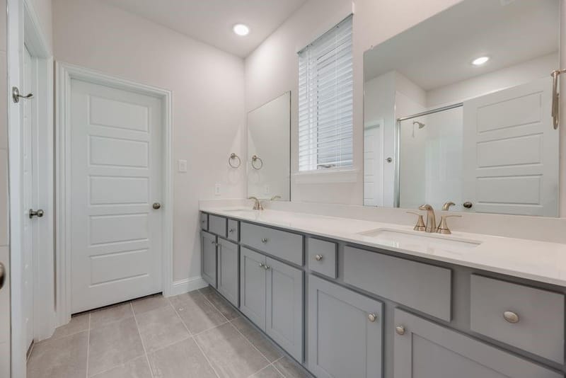 513 Marcus Lane, Crowley TX 76036 - Photo 5