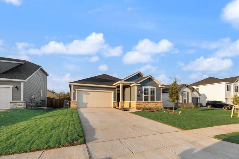 513 Marcus Lane, Crowley TX 76036 - Photo 34