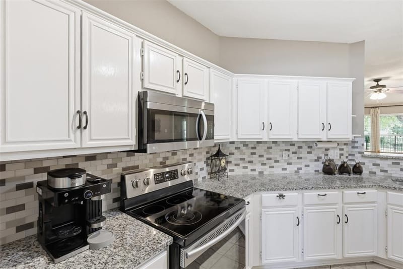 3209 Kingsbury Drive, McKinney TX 75069 - Photo 9
