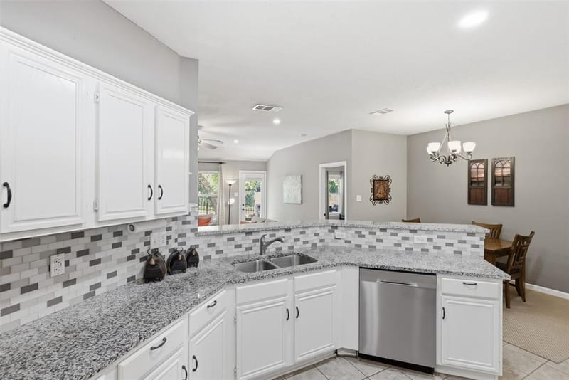 3209 Kingsbury Drive, McKinney TX 75069 - Photo 10