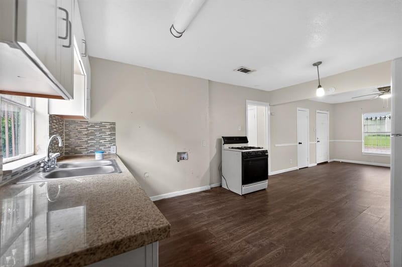 3102 Kellogg Avenue, Dallas TX 75216 - Photo 13