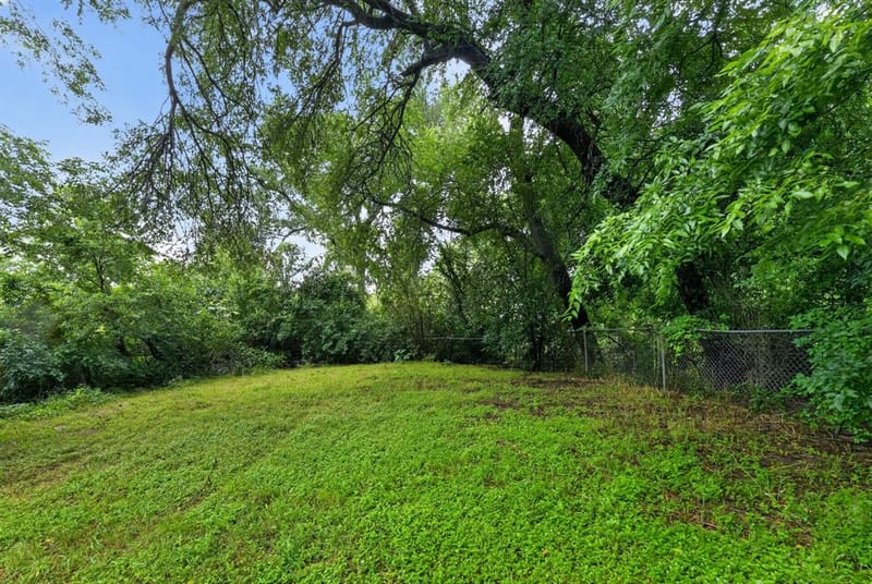 3102 Kellogg Avenue, Dallas TX 75216 - Photo 32