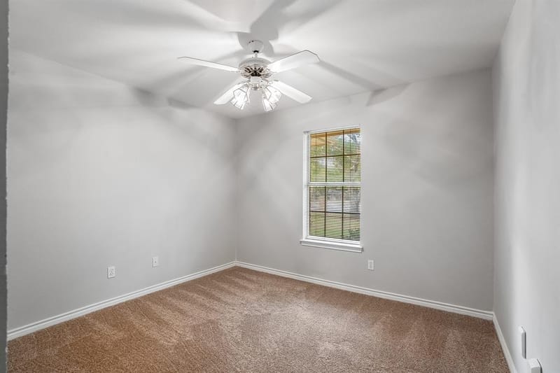3906 Cimmaron Trail, Granbury TX 76049 - Photo 19