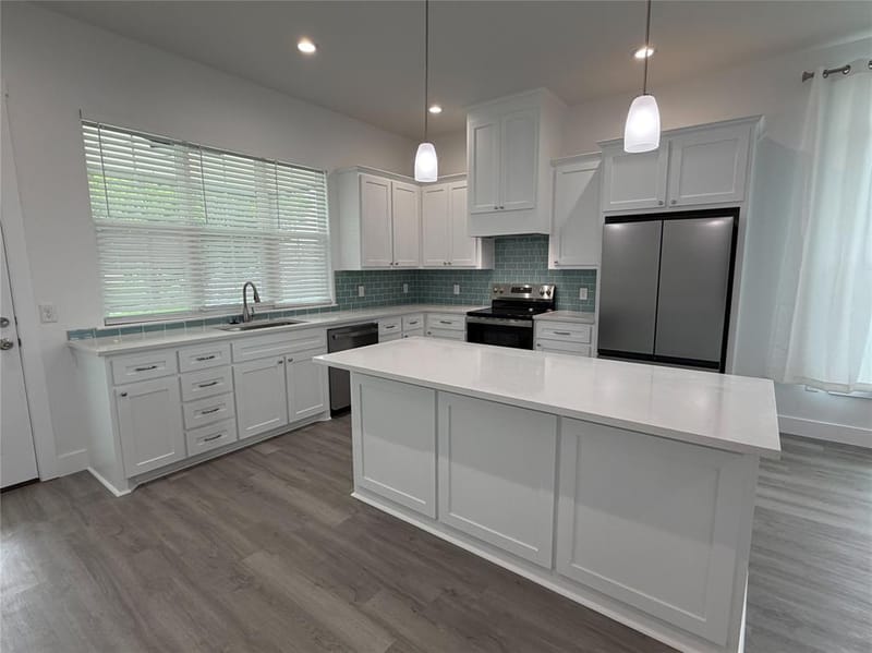 4200 Williams Road, Bellmead TX 76705 - Photo 5