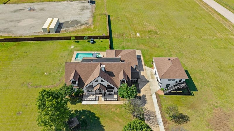 12240 Wellington Road, Ponder TX 76259 - Photo 38
