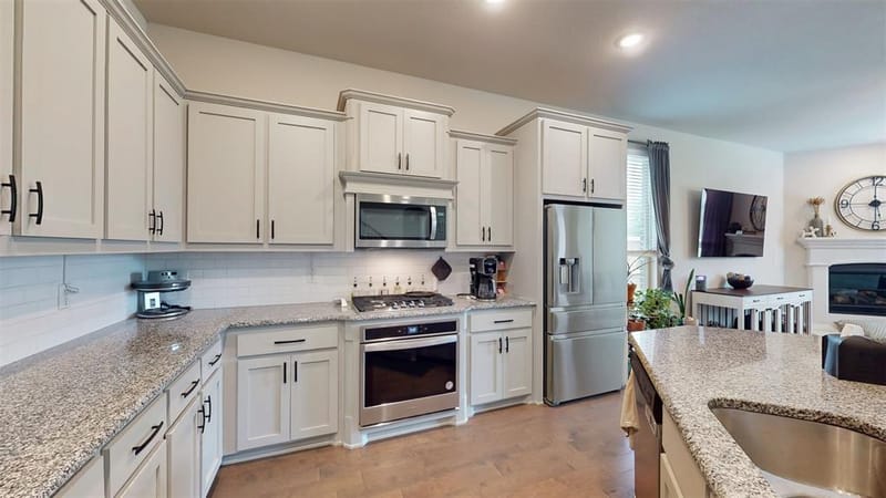 1804 Gristmill Drive, Mansfield TX 76063 - Photo 17