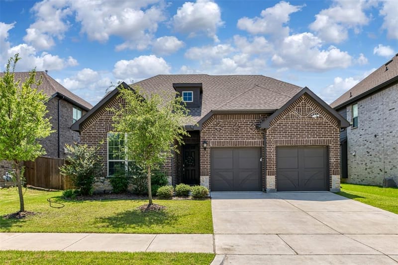 1804 Gristmill Drive, Mansfield TX 76063