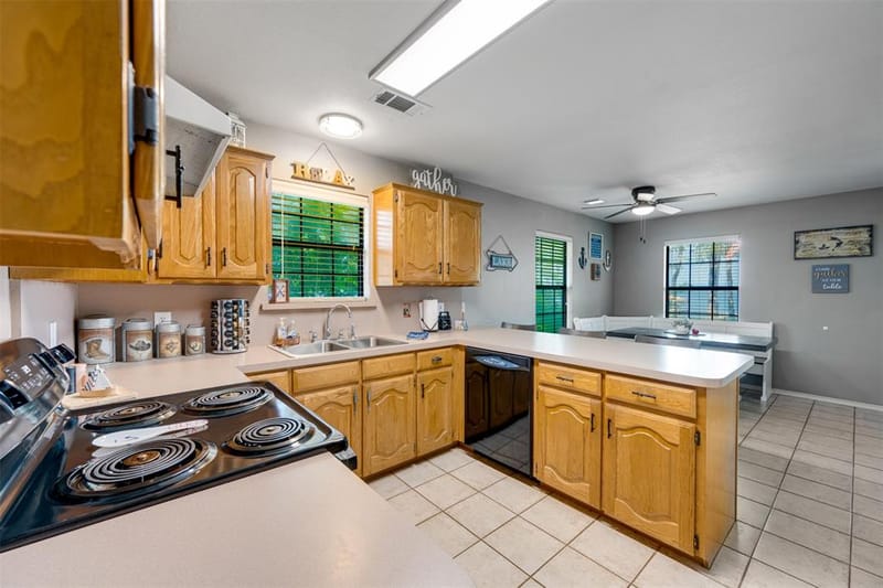 4479 Sunrise Drive, Chandler TX 75758 - Photo 11