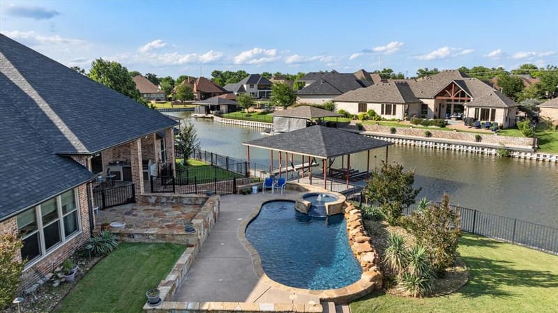 1513 Boca Bay Court, Granbury TX 76048 - Photo 36