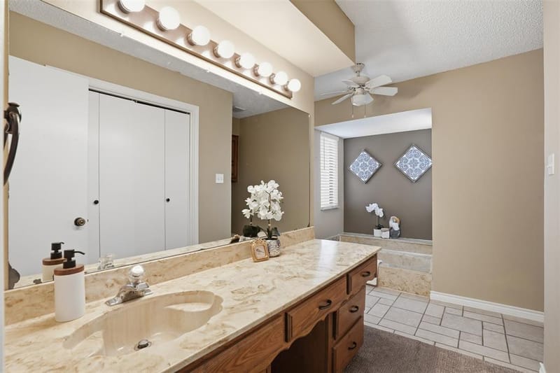 2247 Valley Mill, Carrollton TX 75006 - Photo 15