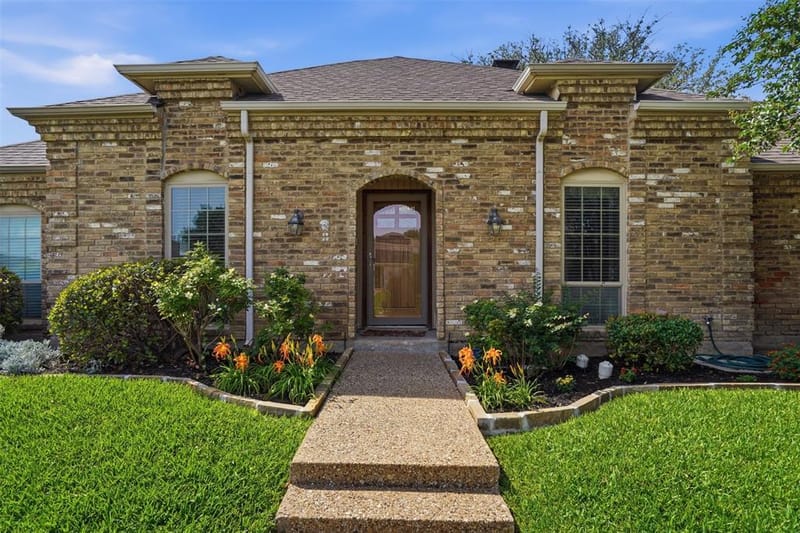 2247 Valley Mill, Carrollton TX 75006 - Photo 8
