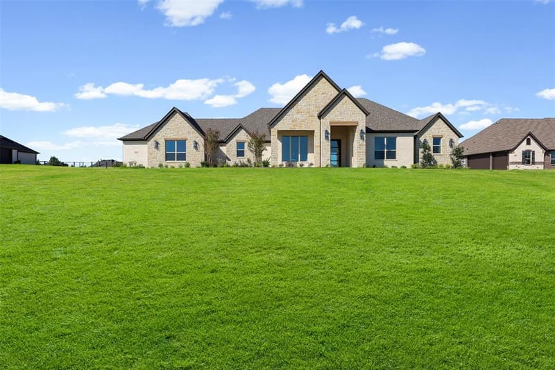 241 Martin Drive, Granbury TX 76049 - Photo 5