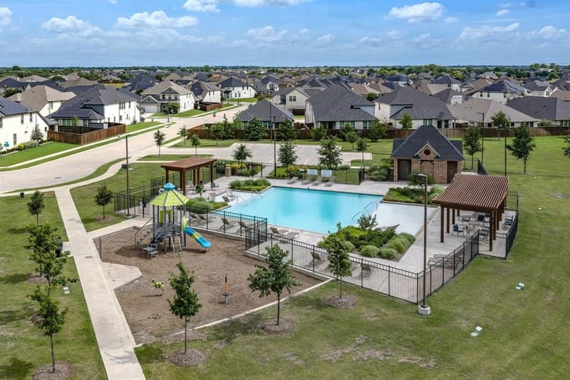 305 Ember Circle, Waxahachie TX 75165 - Photo 38