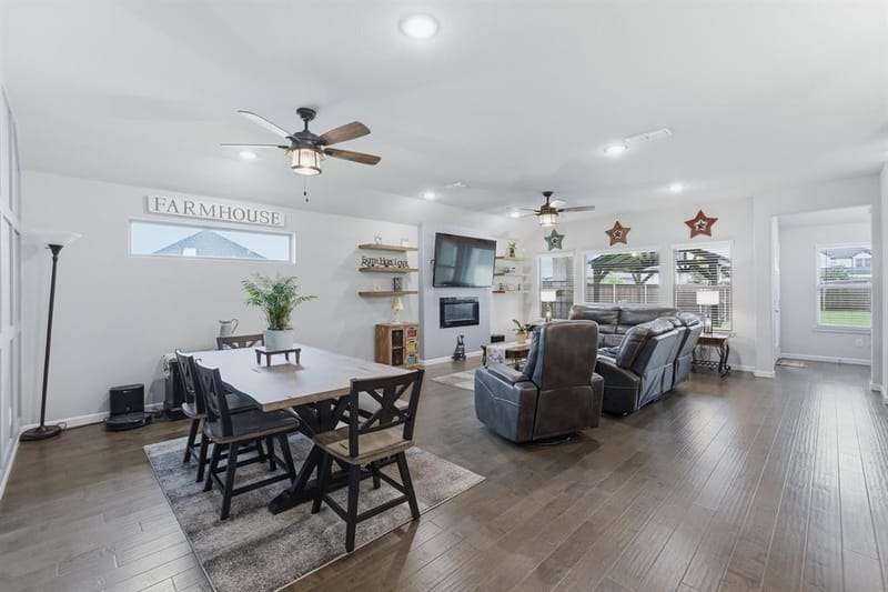 305 Ember Circle, Waxahachie TX 75165 - Photo 11