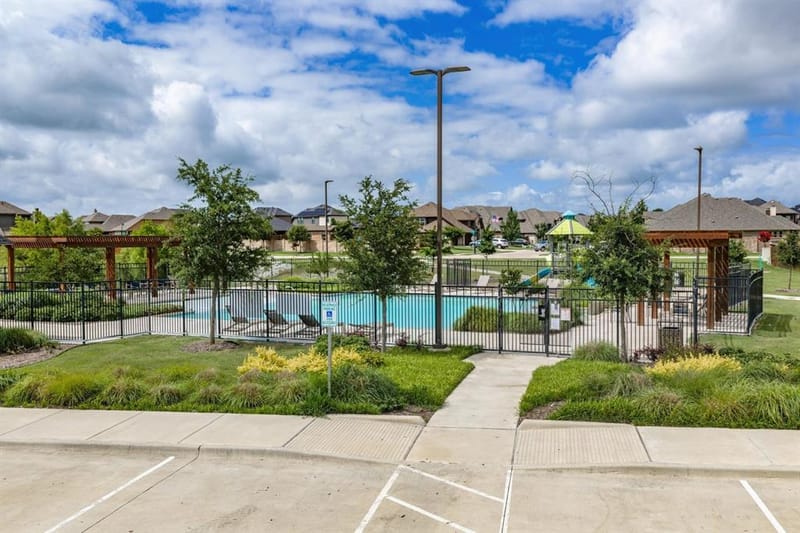 305 Ember Circle, Waxahachie TX 75165 - Photo 39