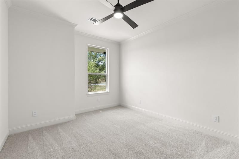1130 E Landings N, Granbury TX 76049 - Photo 34