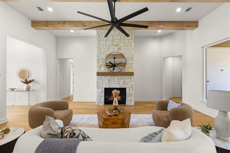 1130 E Landings N, Granbury TX 76049 - Photo 8