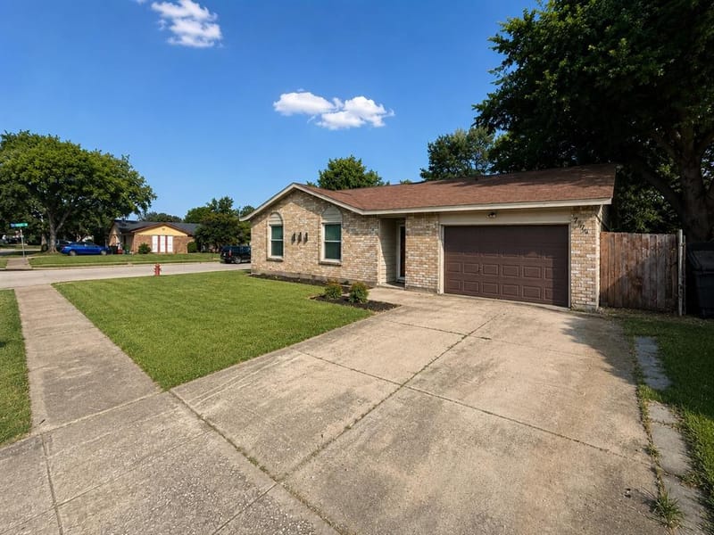 7144 Winchester Road, North Richland Hills TX 76182 - Photo 3