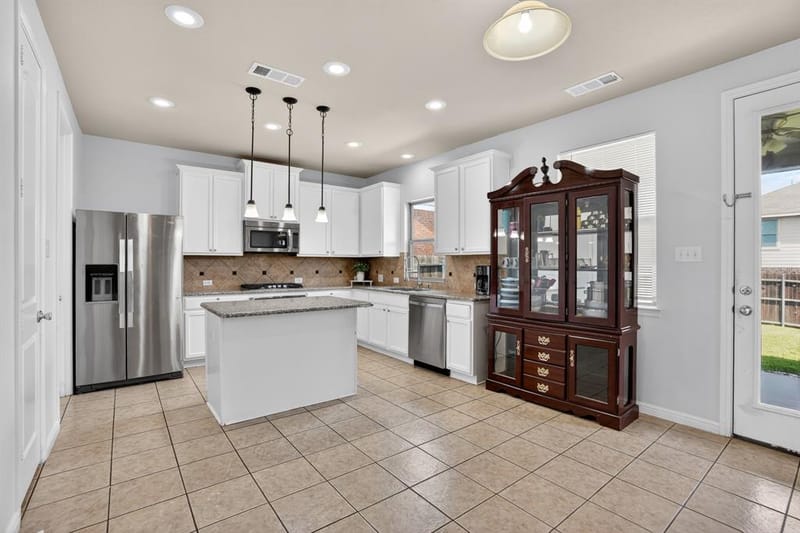 5900 Paddlefish Drive, Fort Worth TX 76179 - Photo 8
